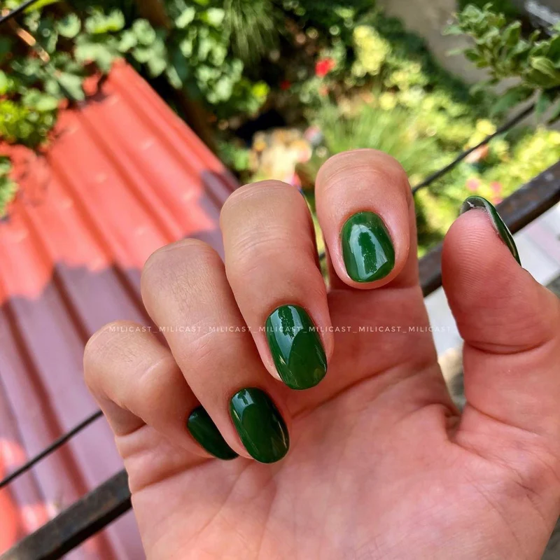 IZM Gel lak Olive green / 009 - 15ml
